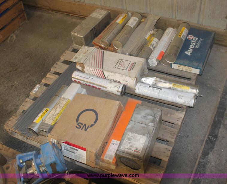 image for item 6217 Assorted welding rod