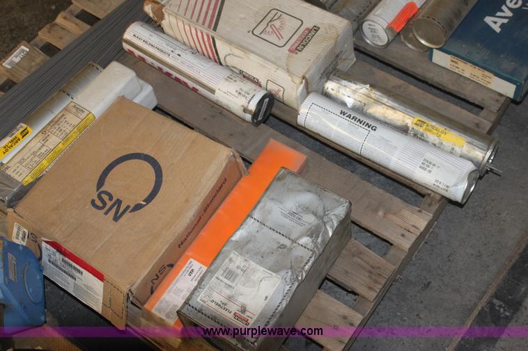 image for item 6217 Assorted welding rod