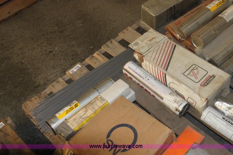 image for item 6217 Assorted welding rod