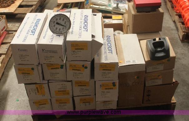 image for item 6248 Assorted valves and other items