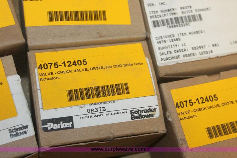 image for item 6248 Assorted valves and other items