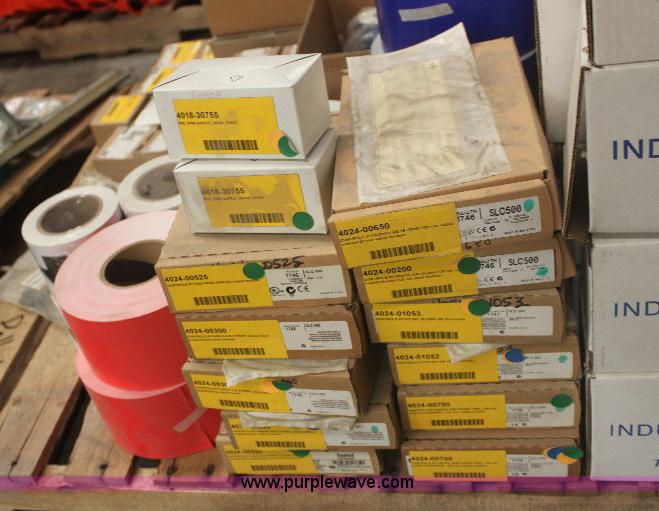 image for item 6248 Assorted valves and other items