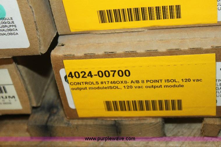 image for item 6248 Assorted valves and other items