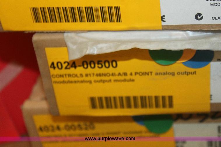 image for item 6248 Assorted valves and other items