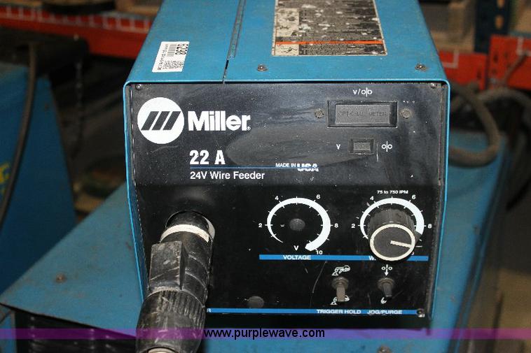 image for item 6298 Miller 22A wire feed welder