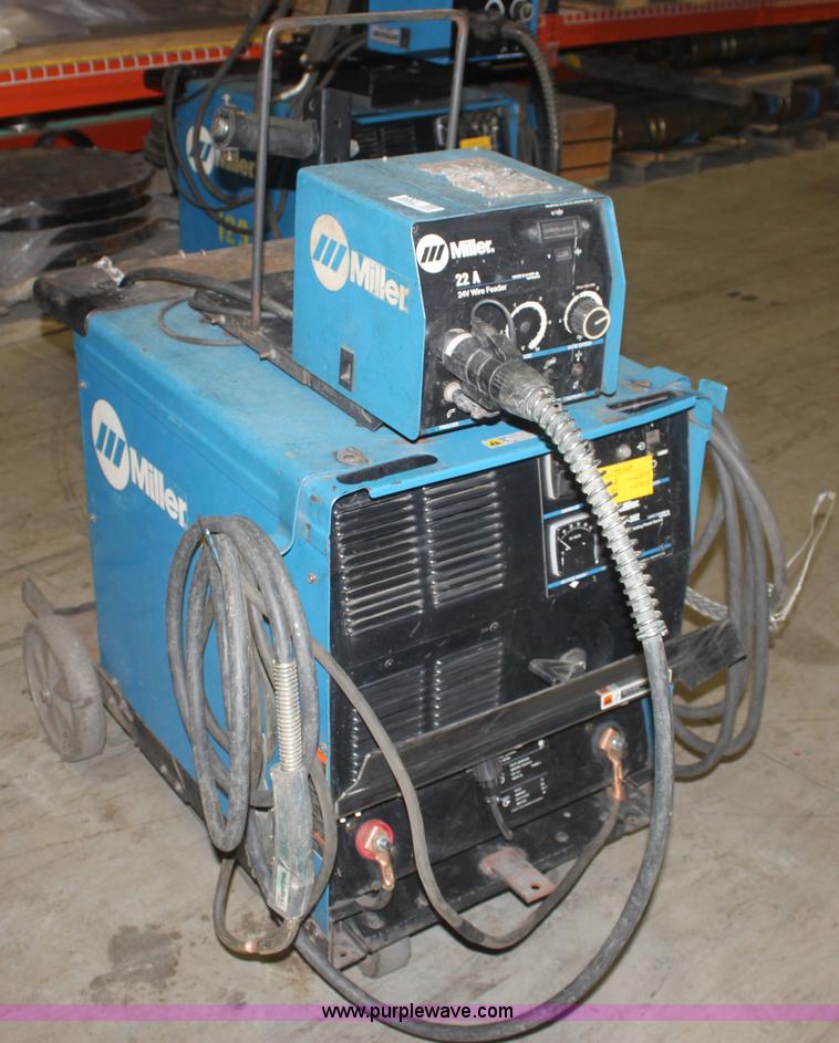 image for item 6301 Miller 22A wire feed welder