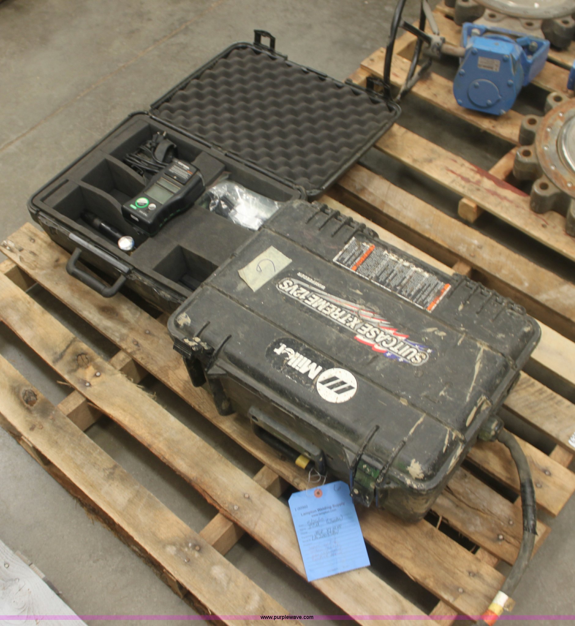 Miller Suitcase Xtreme 12VS wire feeder in Colwich, KS Item 6205 sold