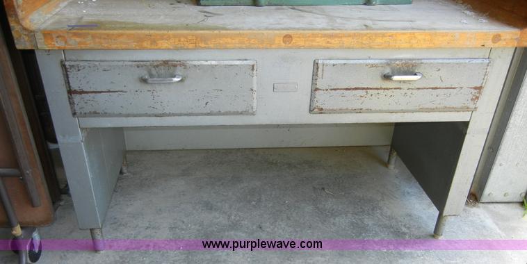 image for item 2421 Assortment of tables and chairs