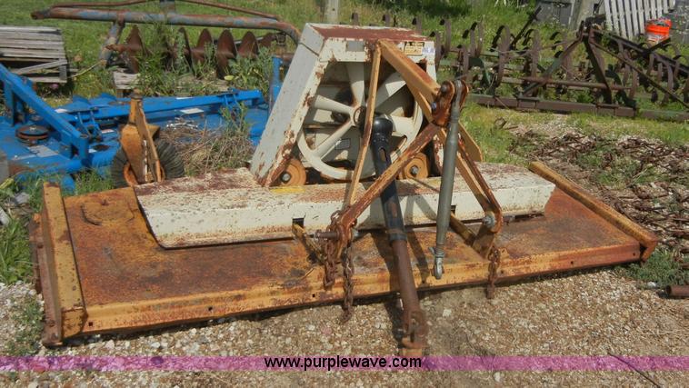 image for item 2425 Woods RM90 7' finishing mower