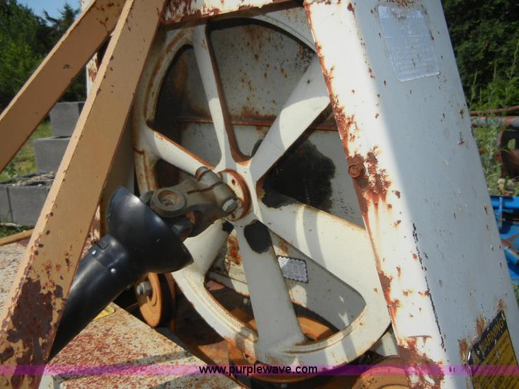 image for item 2425 Woods RM90 7' finishing mower