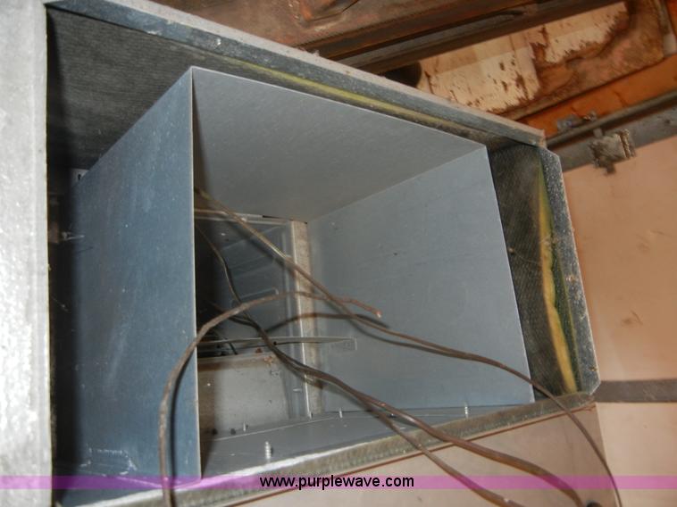 image for item 2432 Goodman AC and Handler units