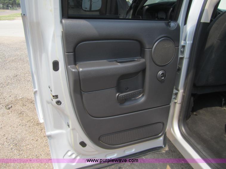 image for item 3415 2005 Dodge Ram 1500 quad cab pickup truck