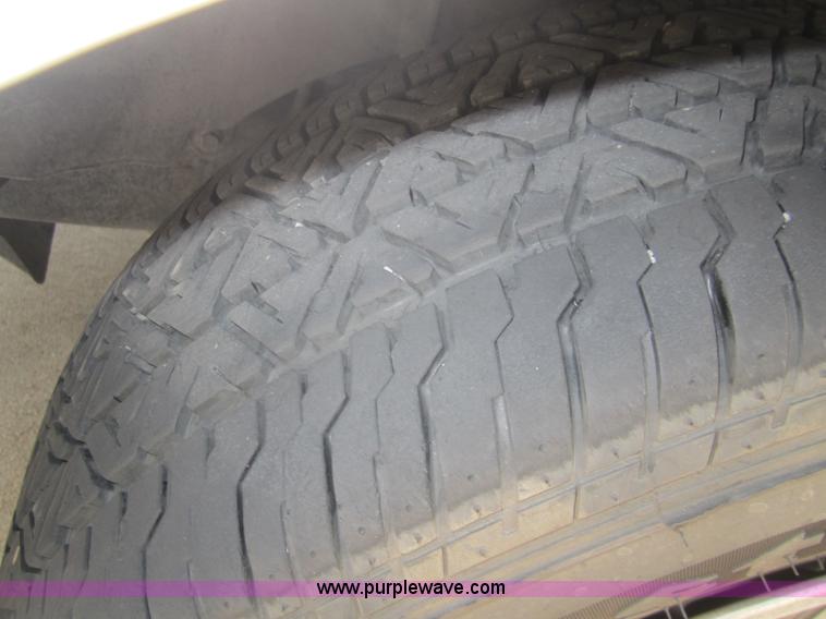 image for item 3418 2005 Ford Crown Victoria Police Interceptor