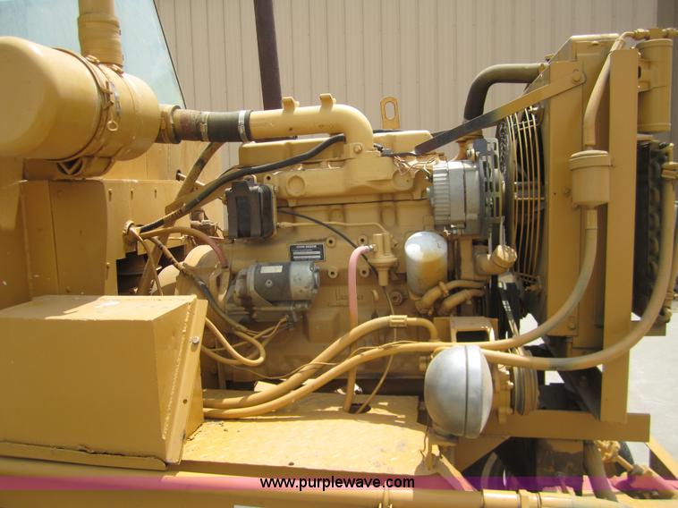 image for item 3440 Self propelled street sweeper