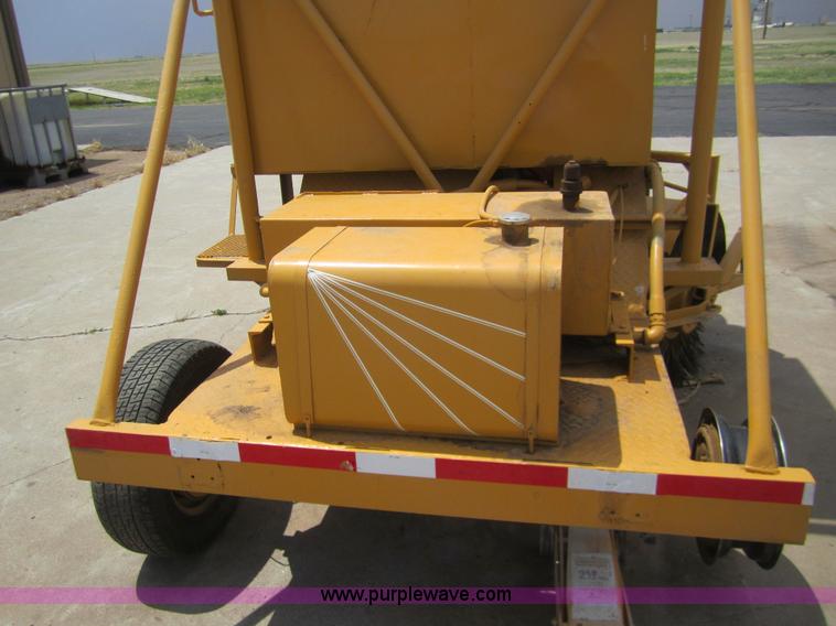 image for item 3440 Self propelled street sweeper