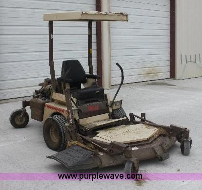 image for item 6323 Grasshopper 725 lawn mower