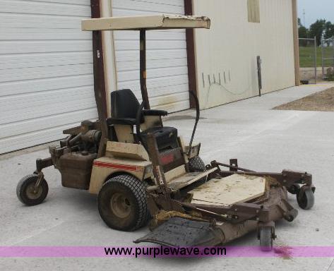 image for item 6323 Grasshopper 725 lawn mower
