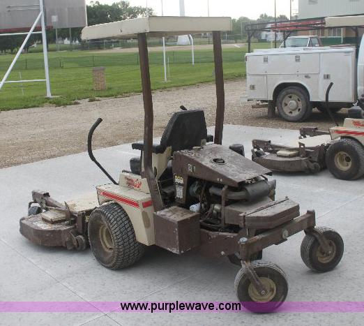 image for item 6323 Grasshopper 725 lawn mower