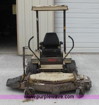 image for item 6323 Grasshopper 725 lawn mower