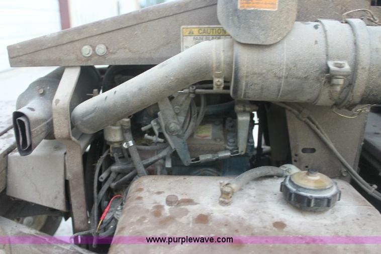 image for item 6323 Grasshopper 725 lawn mower