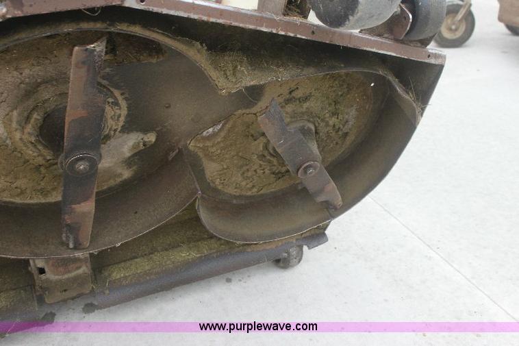 image for item 6324 Grasshopper 725 lawn mower