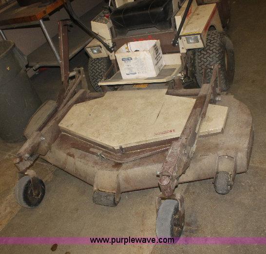 image for item 6325 Grasshopper 725 lawn mower