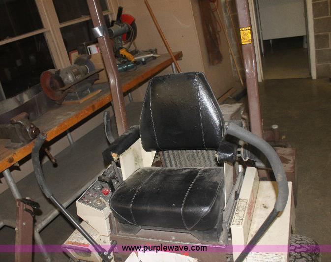 image for item 6325 Grasshopper 725 lawn mower