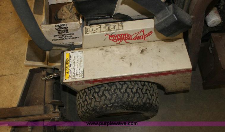 image for item 6325 Grasshopper 725 lawn mower