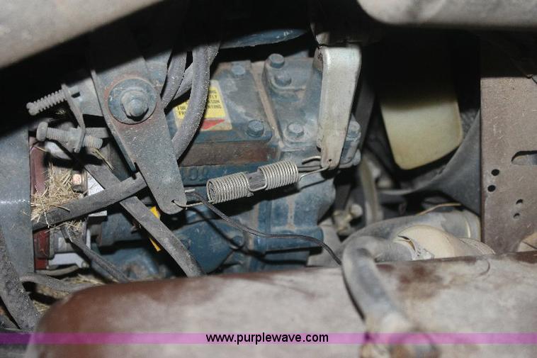 image for item 6325 Grasshopper 725 lawn mower