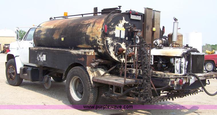 image for item 7319 1985 Chevrolet Kodiak oil spray truck