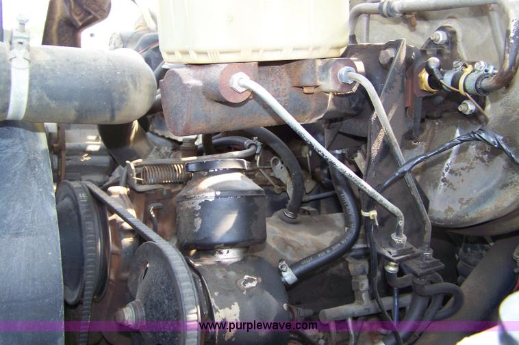 image for item 7319 1985 Chevrolet Kodiak oil spray truck