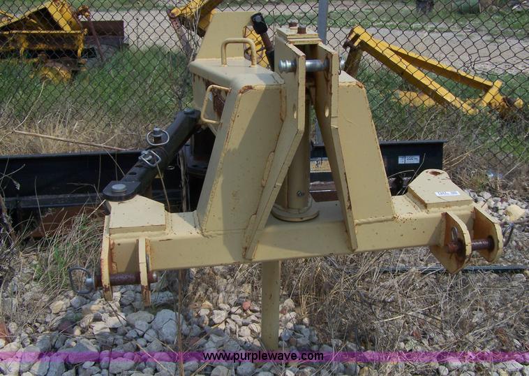 image for item 7321 Land Pride 45 three point blade