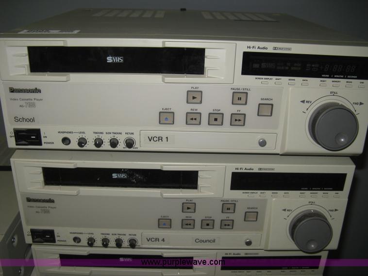 image for item 8005 Assorted VHS players