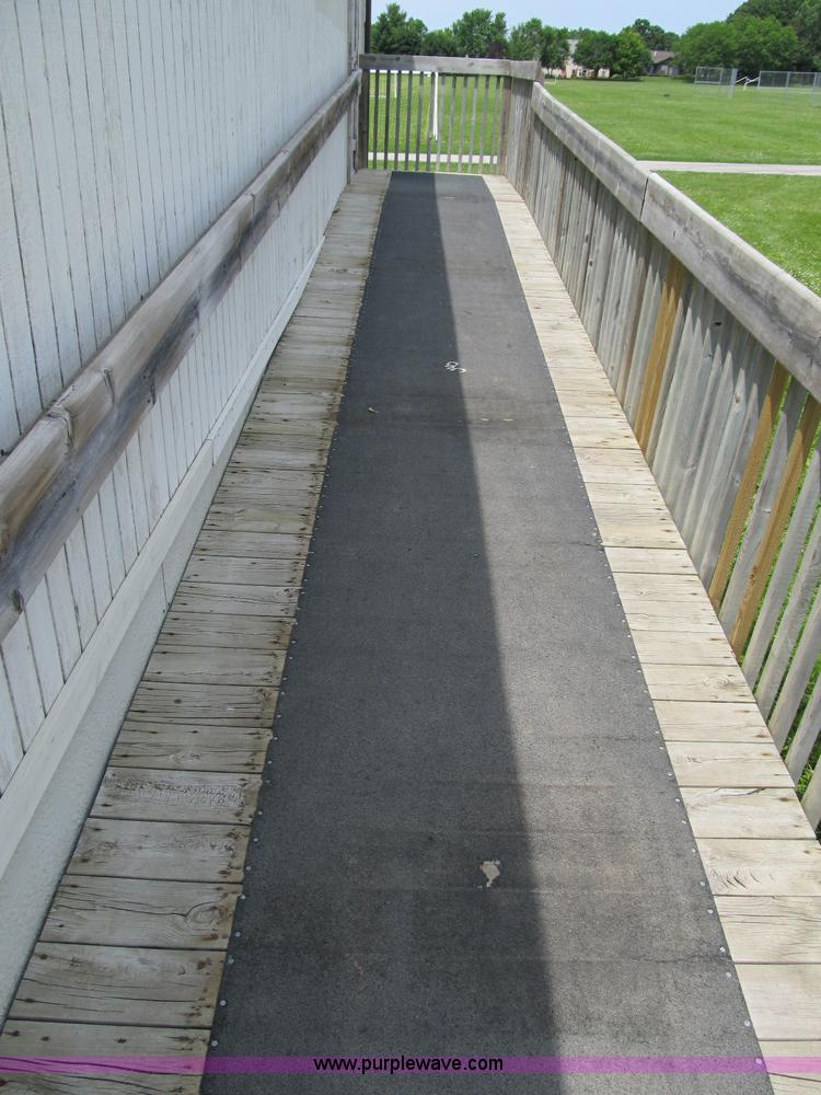 image for item A1000 2002 Satellite mobile classroom