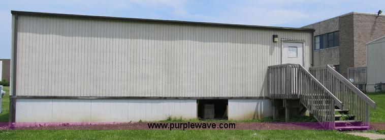 image for item A1001 1998 Satellite mobile classroom