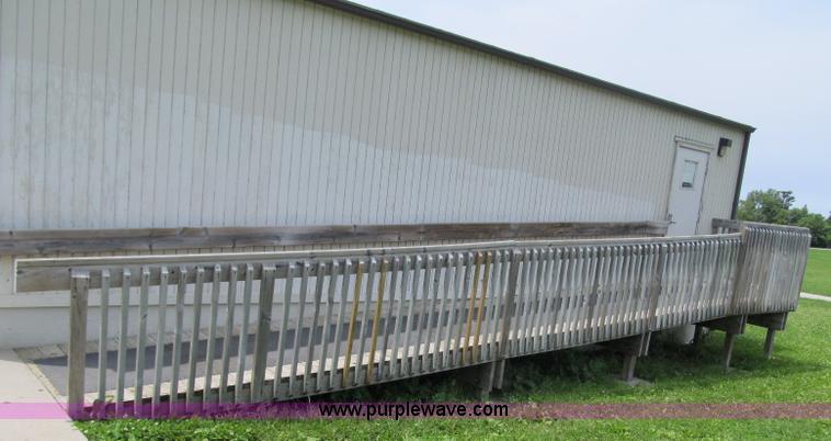 image for item A1001 1998 Satellite mobile classroom