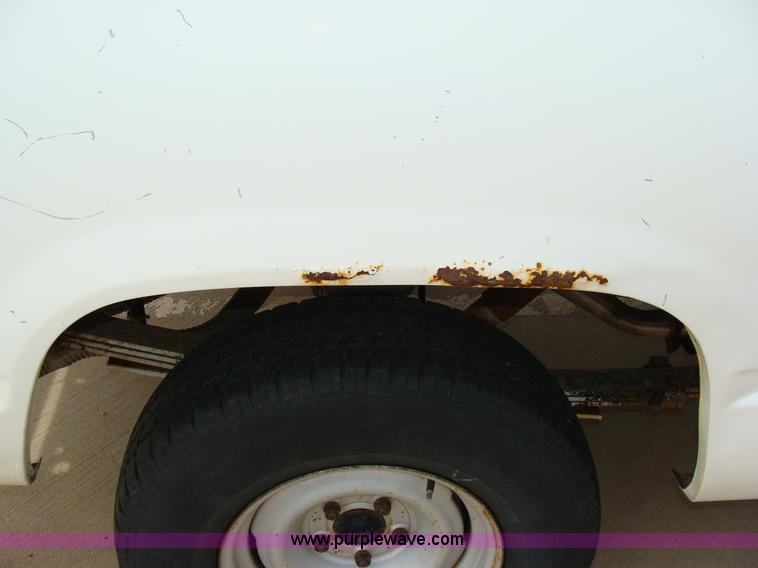 image for item A1004 1988 Chevrolet C1500 Cheyenne pickup truck