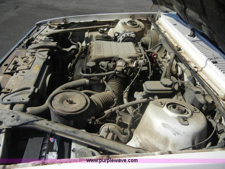 image for item A3002 1991 Pontiac 6000 LE Safari station wagon