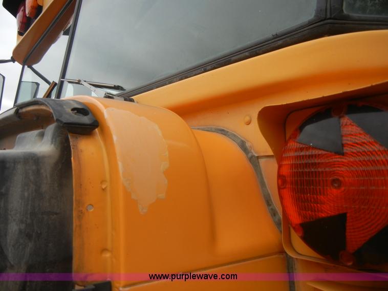 image for item A3003 1993 International 3700 Blue Bird 37' bus