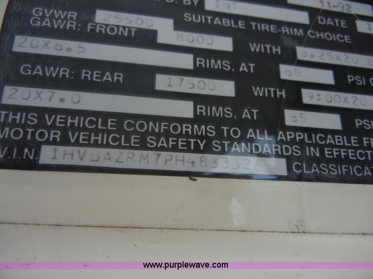 image for item A3003 1993 International 3700 Blue Bird 37' bus