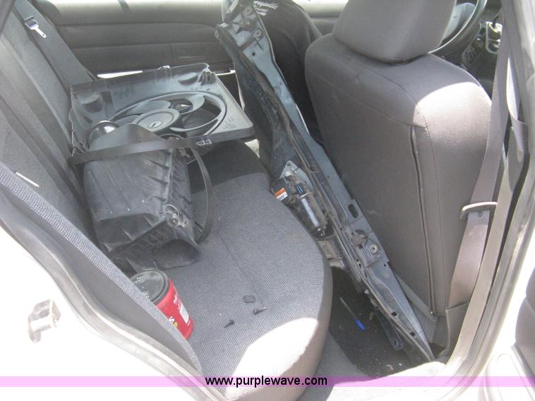 image for item A4253 2005 Ford Crown Victoria Police Interceptor