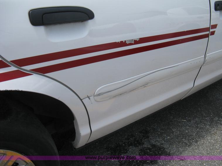 image for item A4253 2005 Ford Crown Victoria Police Interceptor