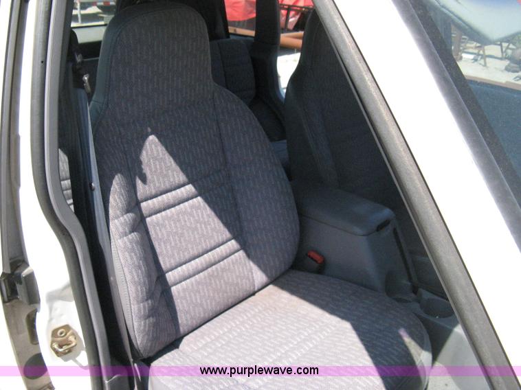 image for item A4264 1998 Jeep Cherokee SE SUV