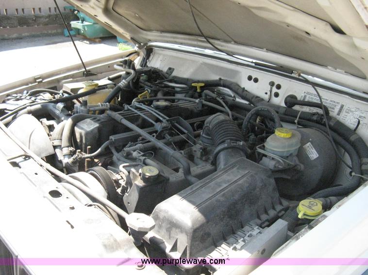 image for item A4264 1998 Jeep Cherokee SE SUV