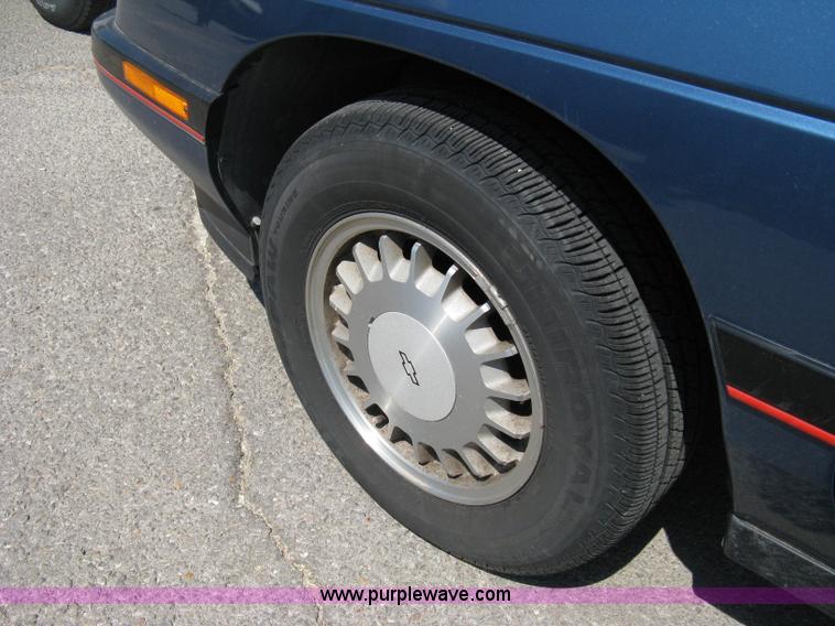 image for item A4267 1988 Chevrolet Corsica LT