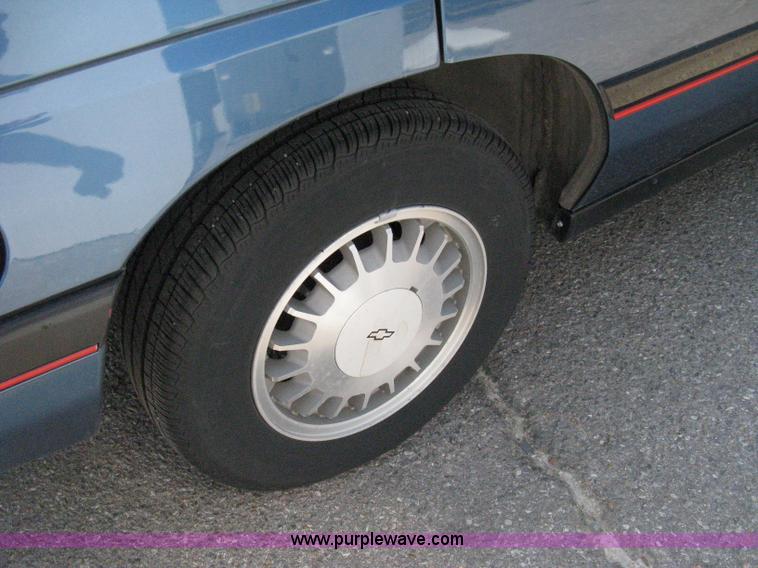 image for item A4267 1988 Chevrolet Corsica LT