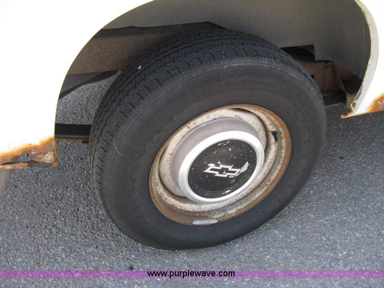 image for item A4269 1992 Chevrolet S10 Blazer SUV