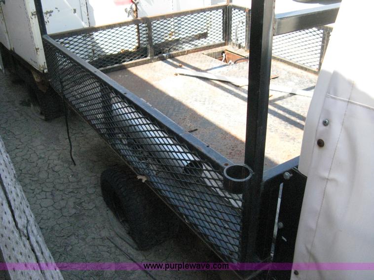 image for item A9484 1989 Cushman utility vehicle