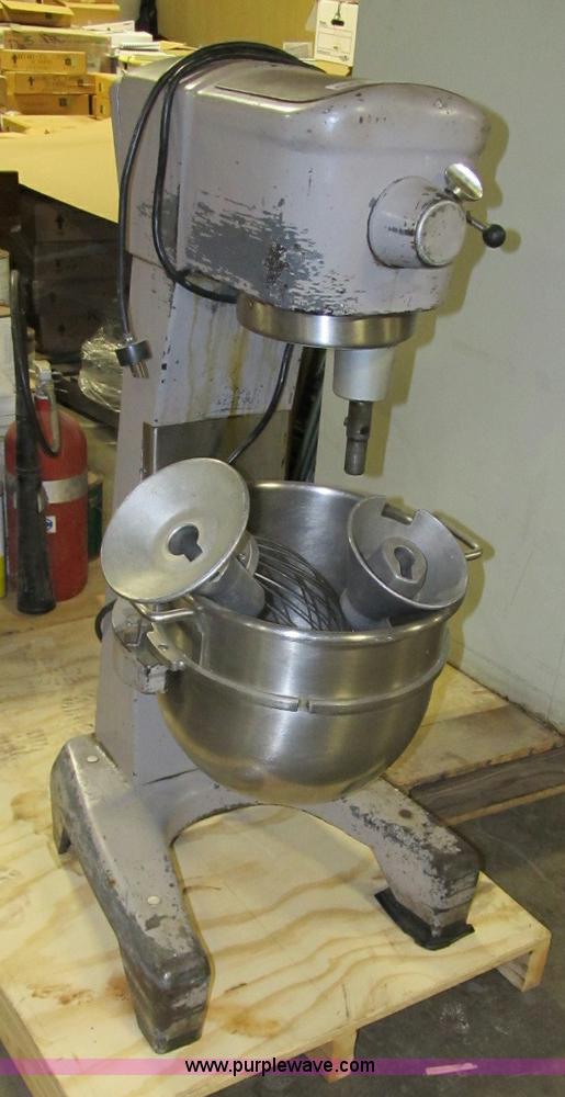 image for item A9624 Hobart 20 quart mixer