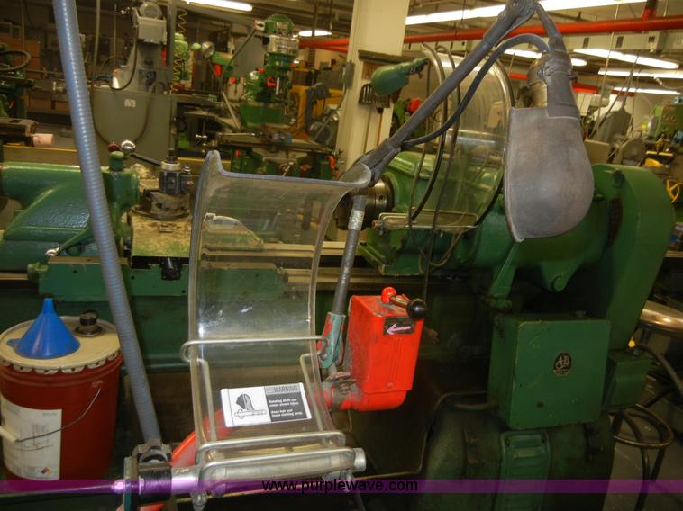 image for item A9872 South Bend lathe